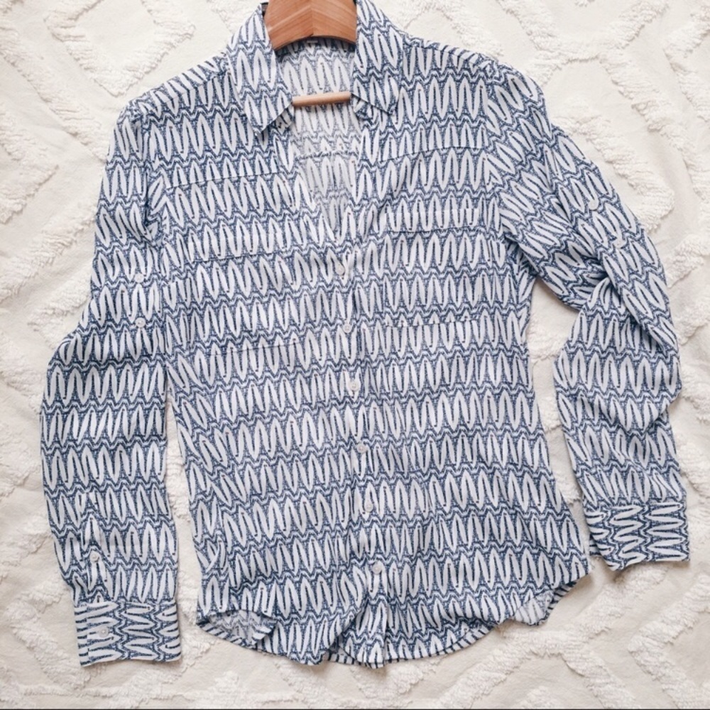 EXPRESS Portofino “Eiffel Tower” Print Button Down Shirt - Picture 10 of 13